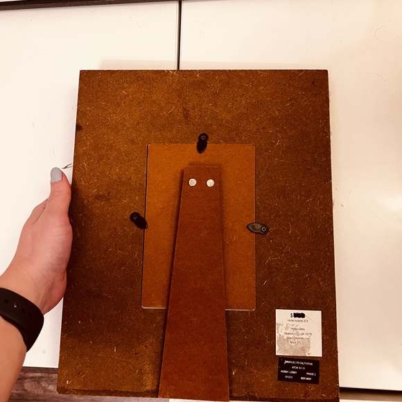 Chevron 4x6 picture frame decor - Picture 3 of 4